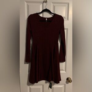 HALARA Ribbed Knit V-Neck Long Sleeve Burgundy Dress